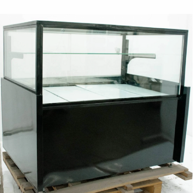 Холодильная витрина Svarog ПВХС 1500 (Восстановленное 1 шт) УТ-00056047